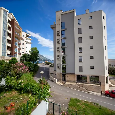 Apartmani Becici Exterior photo