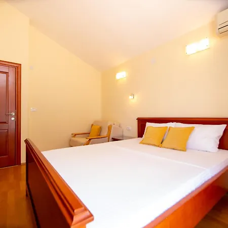 Apartmani Becici Exterior photo