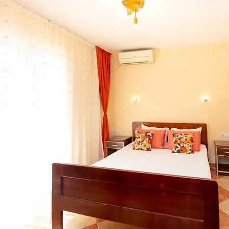 Apartmani Becici Exterior photo