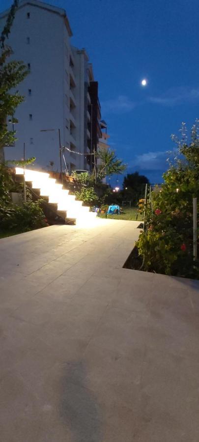 Апартаменти Apartmani Becici Бечичі