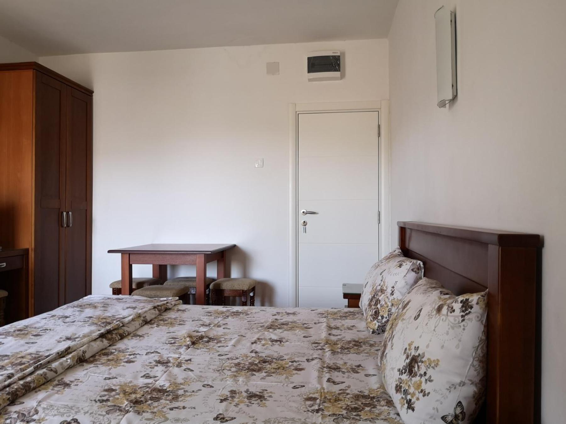 Apartmani Becici Апартаменти Бечичі