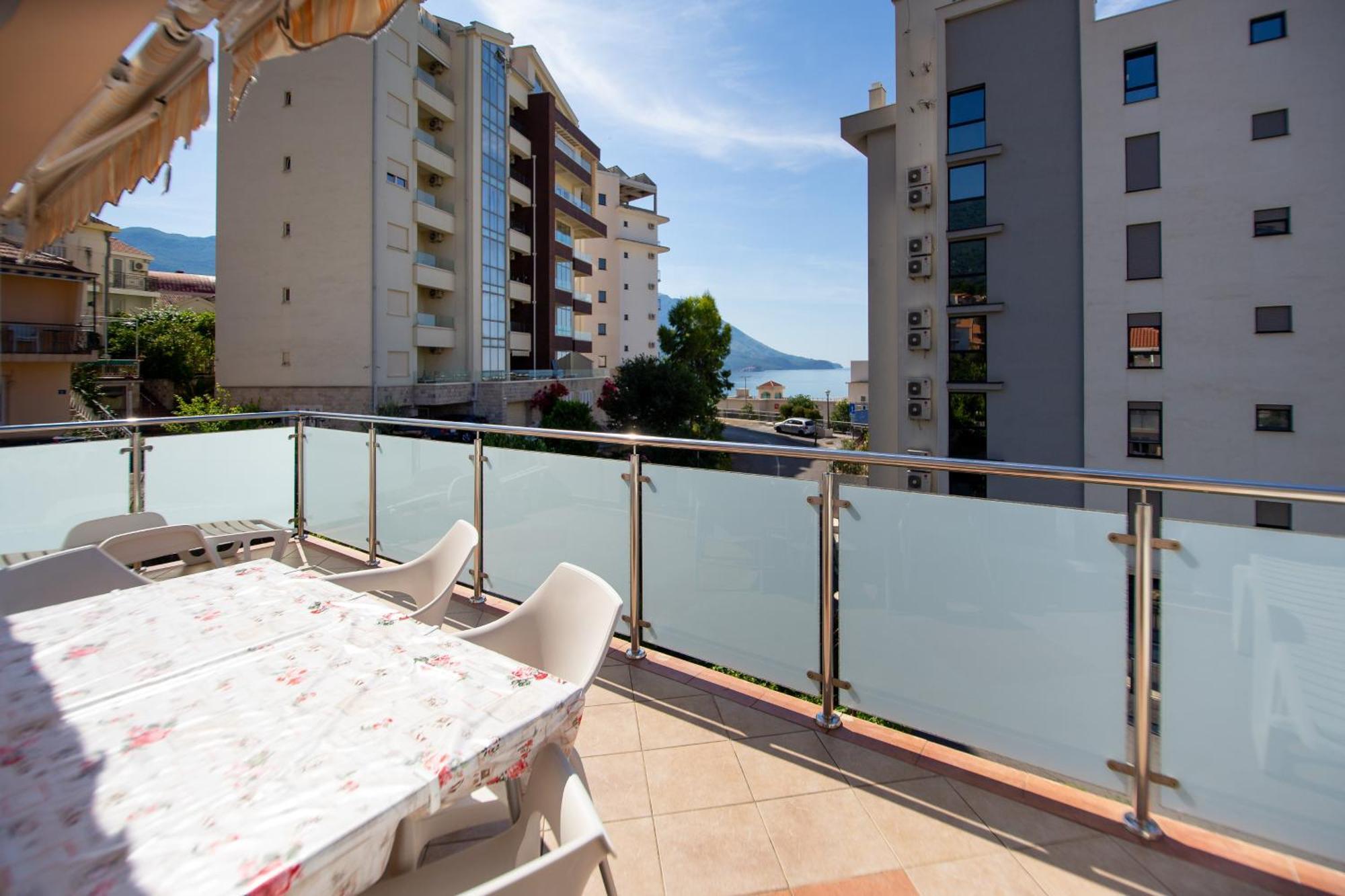 Apartmani Becici * Бечичи