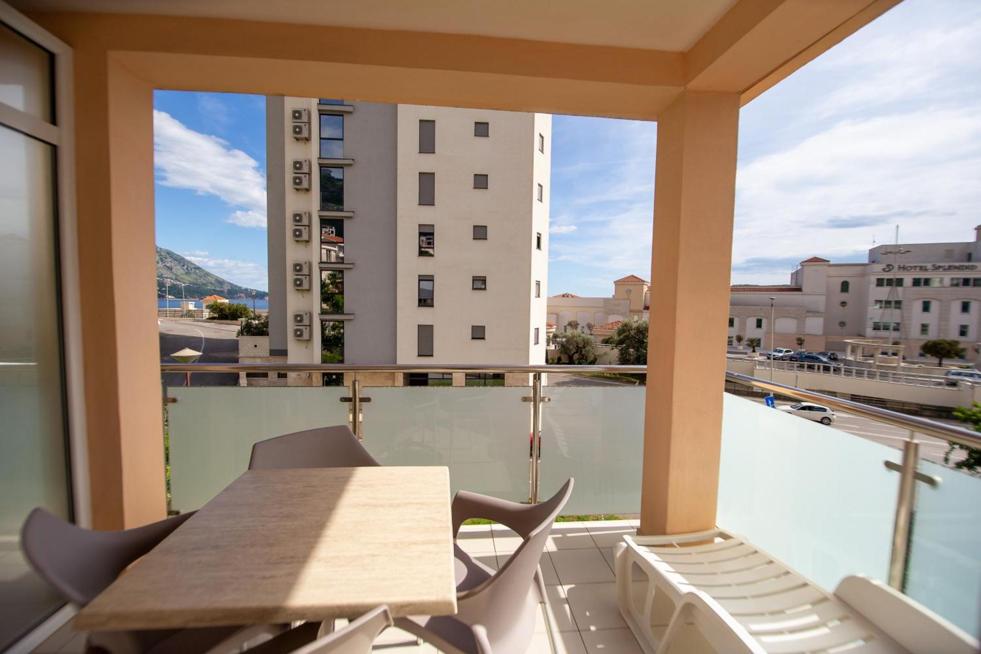 Апартаменты Apartmani Becici