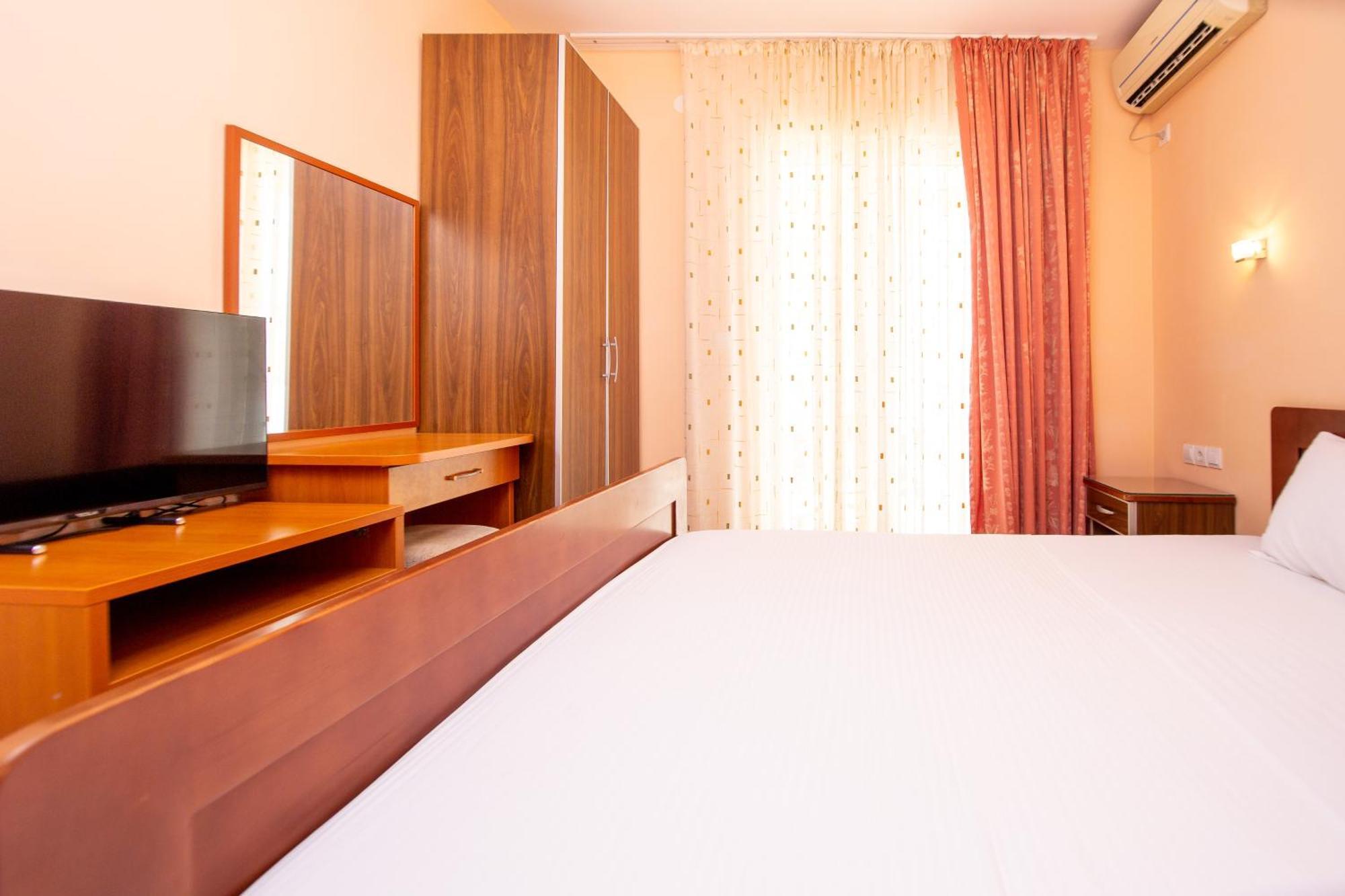 Апартаменты Apartmani Becici *