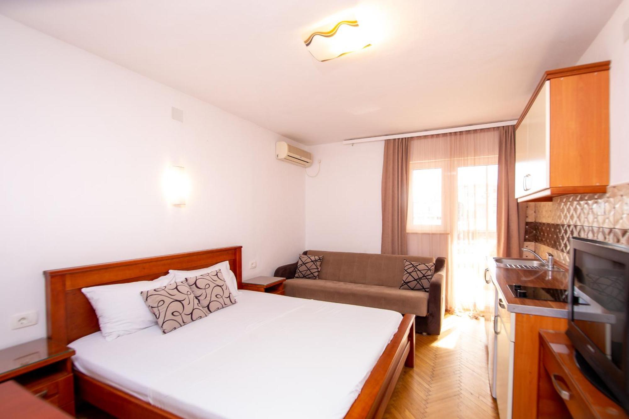 Апартаменты Apartmani Becici Бечичи
