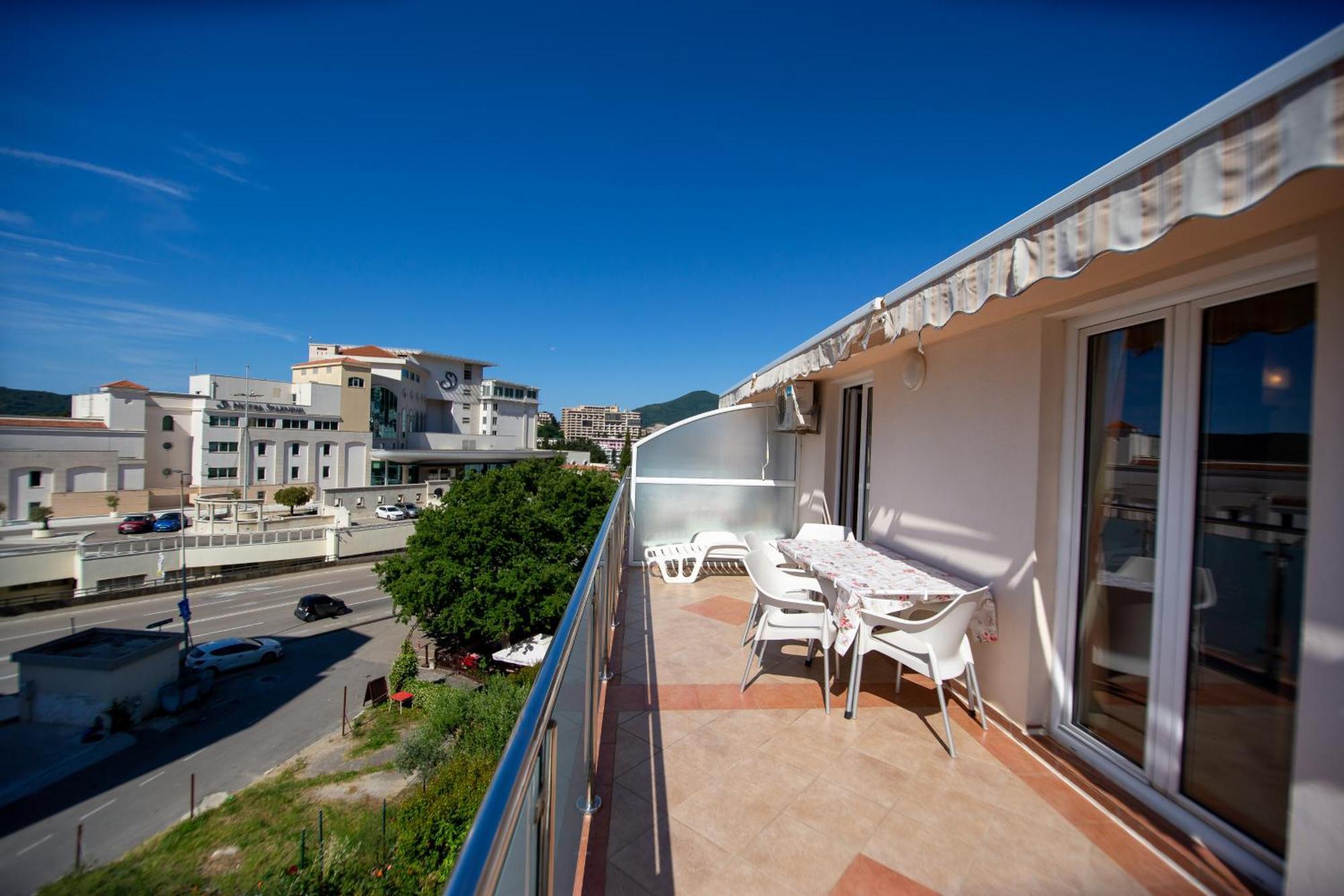 Apartmani Becici