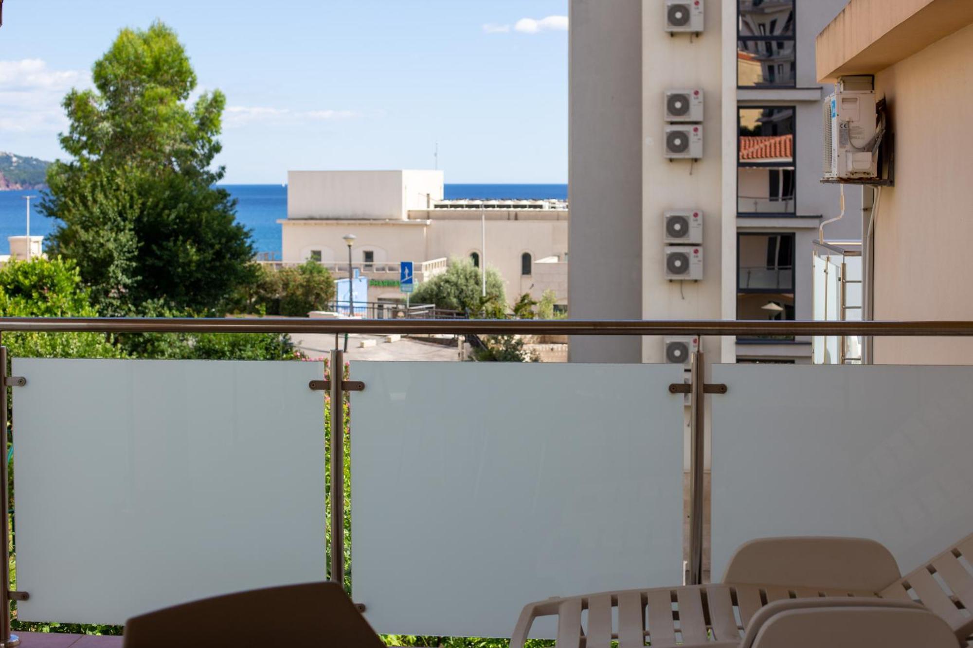 Апартаменты Apartmani Becici