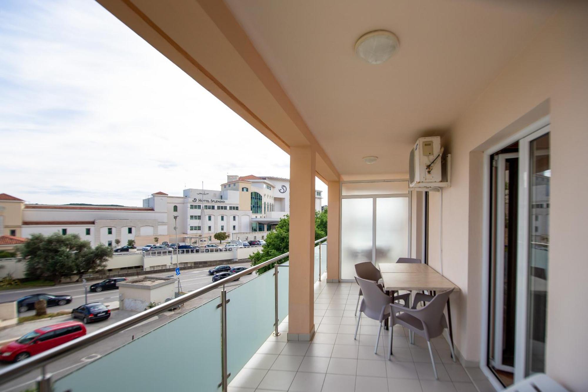 Apartmani Becici * Бечичи