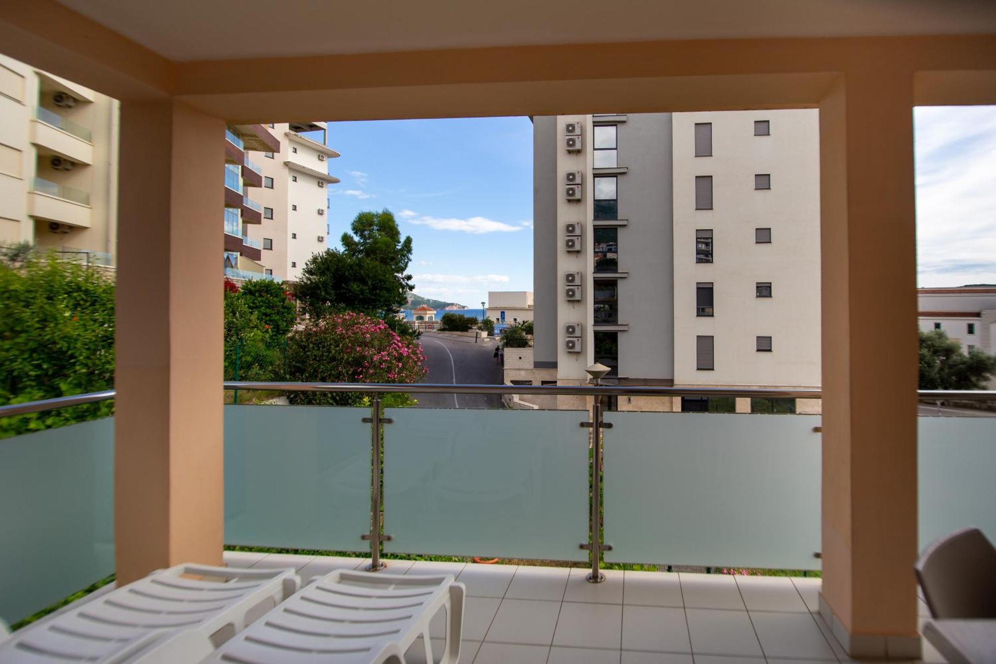 Apartmani Becici Апартаменты