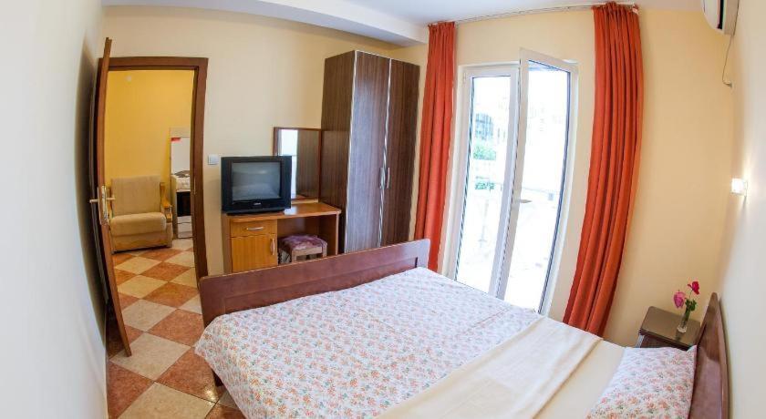 Apartmani Becici Бечичі