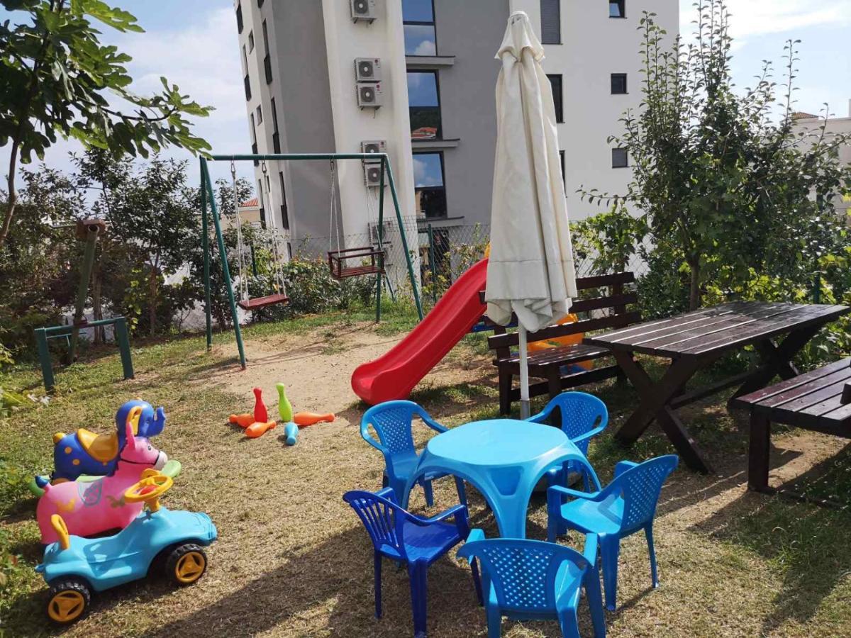 Apartmani Becici Апартаменти *